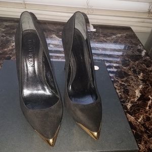 Alexander McQueen cap toe pump